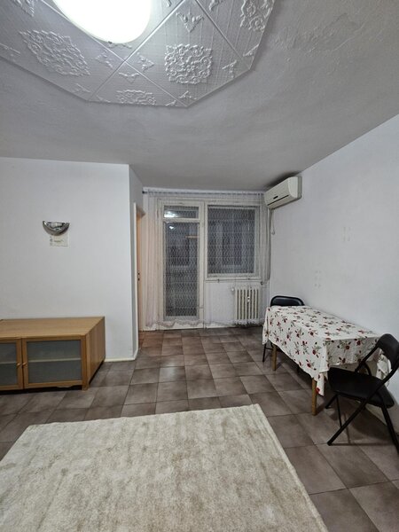 Obor, Iancului langa Liceul Hasdeu, langa metroul Iancului,